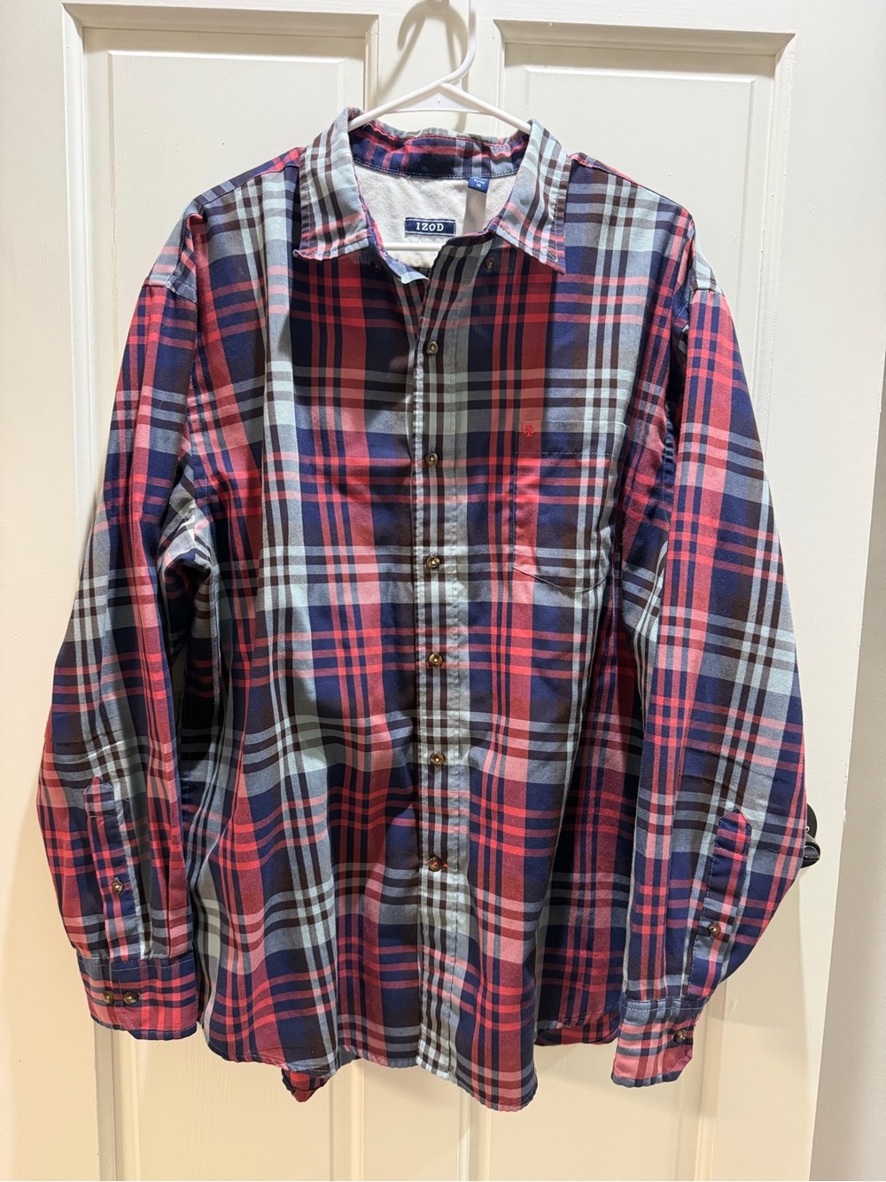 Izod Men's Navy and Red Plaid Button-Down Shirt